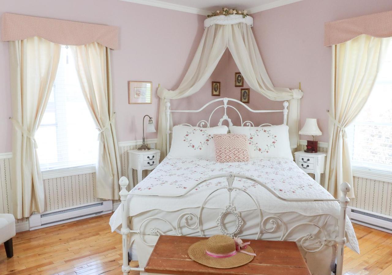 Bed & Breakfast, Gite La Princesse Des Champs Boischatel Экстерьер фото
