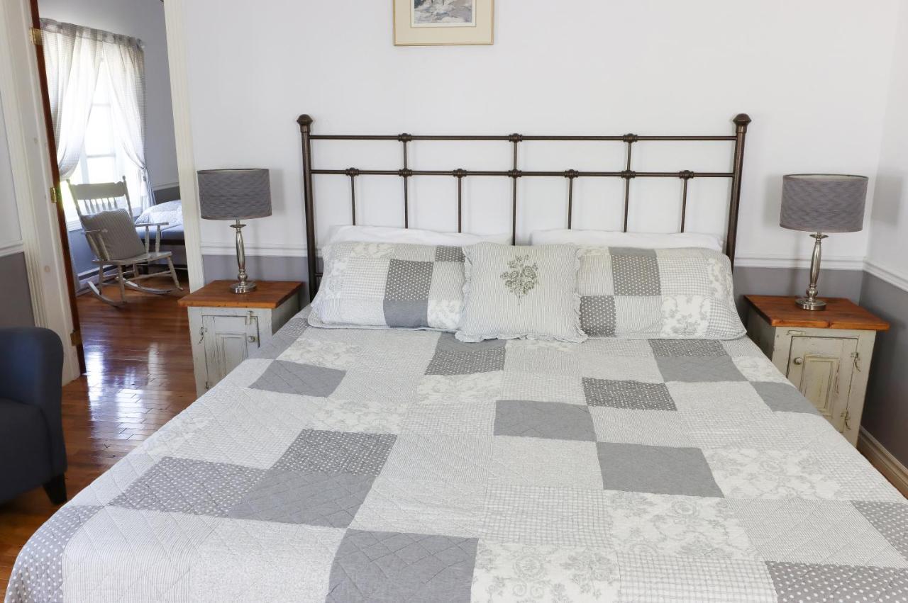 Bed & Breakfast, Gite La Princesse Des Champs Boischatel Экстерьер фото