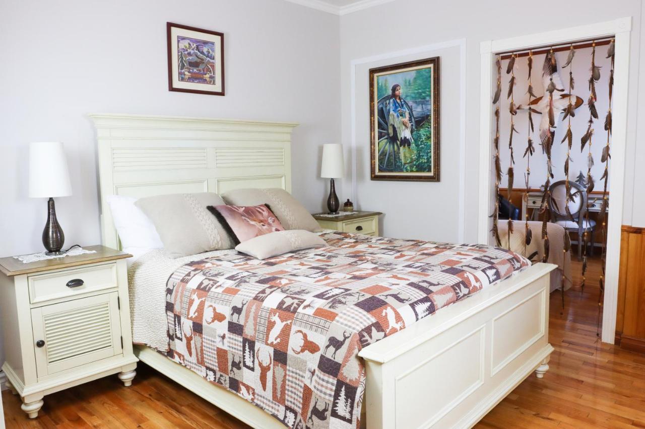 Bed & Breakfast, Gite La Princesse Des Champs Boischatel Экстерьер фото