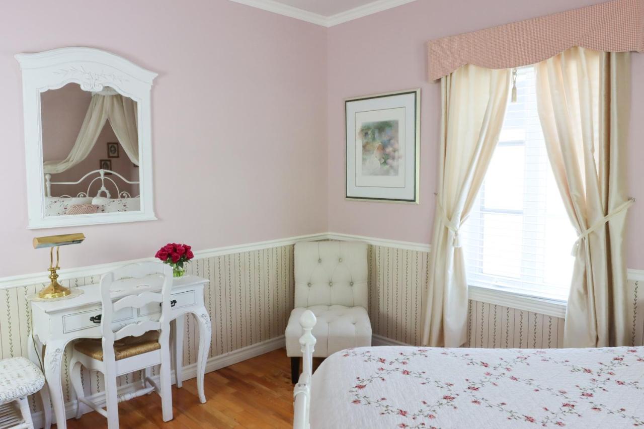 Bed & Breakfast, Gite La Princesse Des Champs Boischatel Экстерьер фото