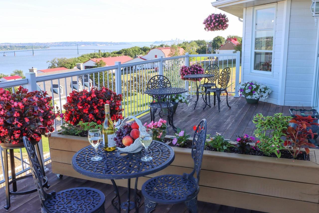 Bed & Breakfast, Gite La Princesse Des Champs Boischatel Экстерьер фото